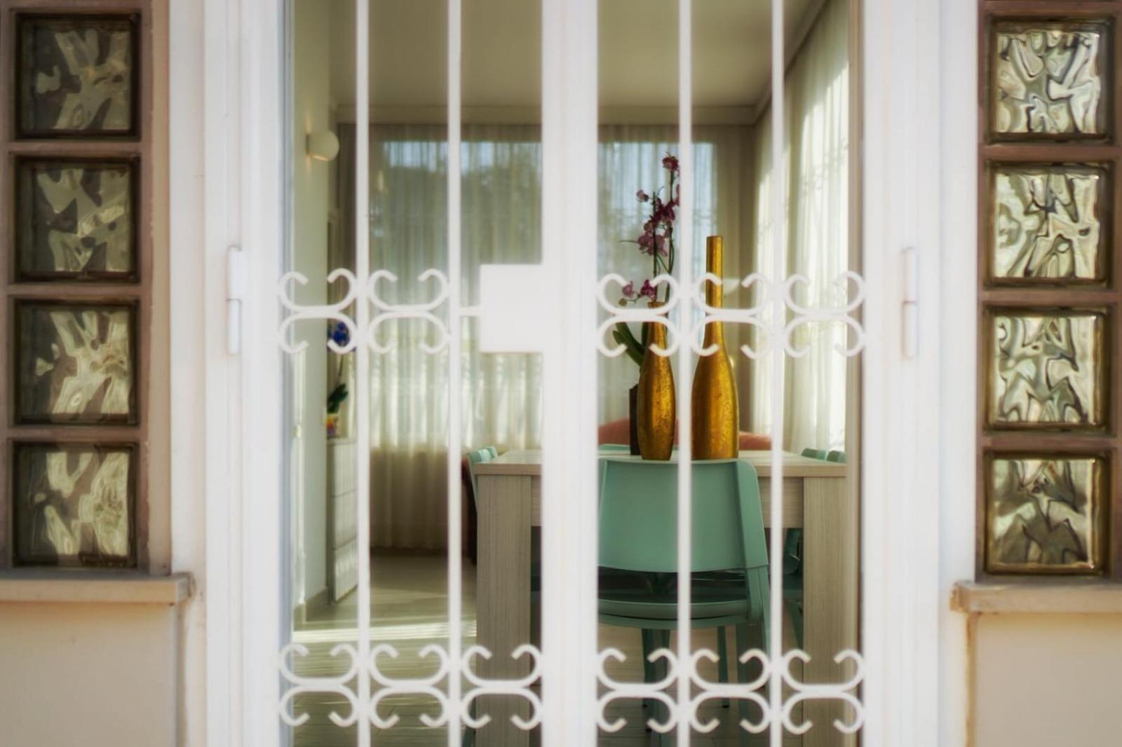 Residence Deamarina 马里纳迪马萨 外观 照片